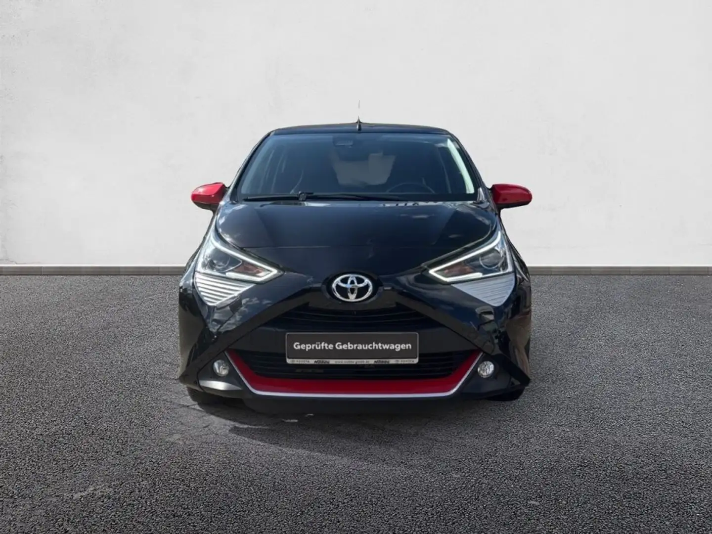 Toyota Aygo X x-play Team Deutschland Zwart - 2