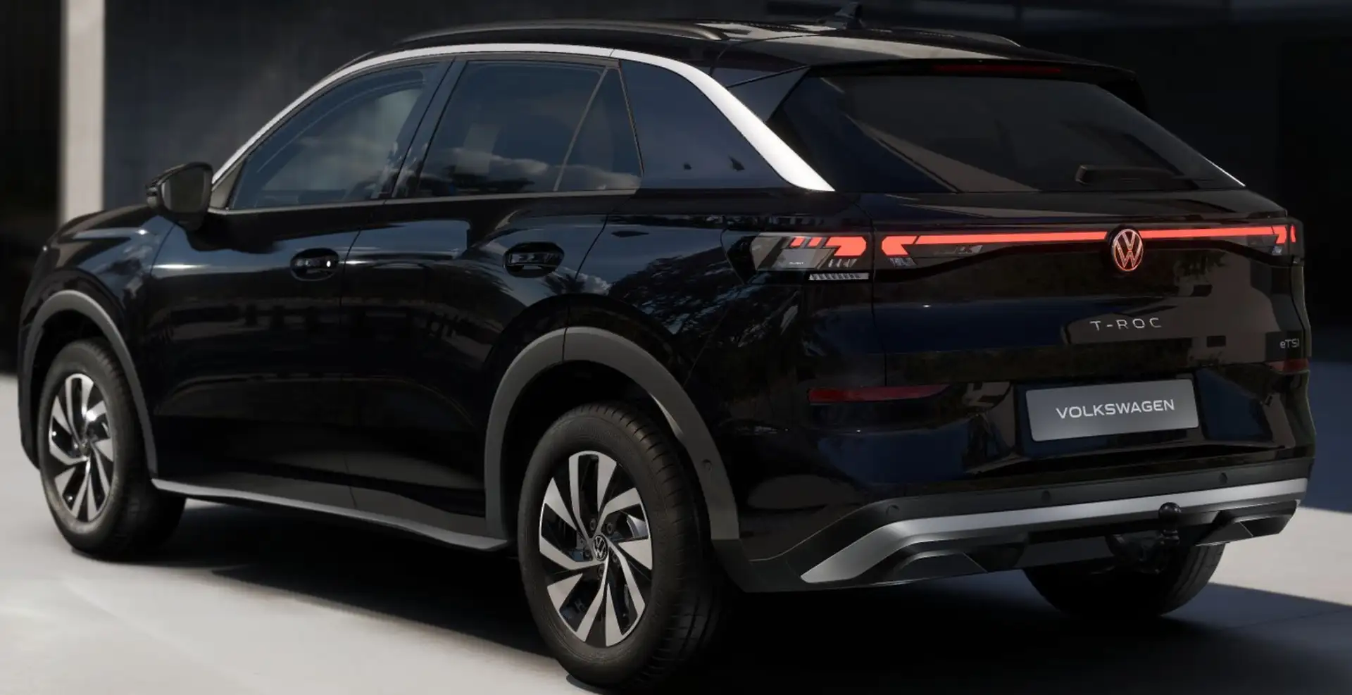 Volkswagen T-Roc Life eTSI DSG / 294 / € 4000,- PB BONUS Schwarz - 2