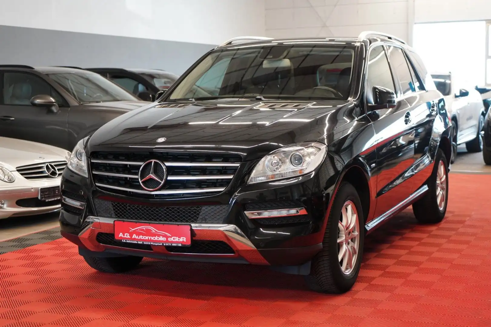 Mercedes-Benz ML 350 CDI BlueTec *Unfallfrei*1.Hand* Schwarz - 1