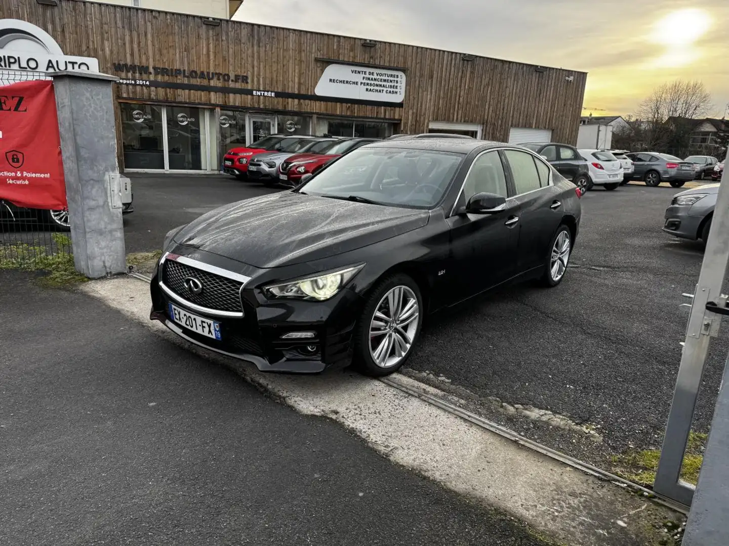 Infiniti Q50 2.2d - 170 BVA Premium Gps + clim + camera AR - 1