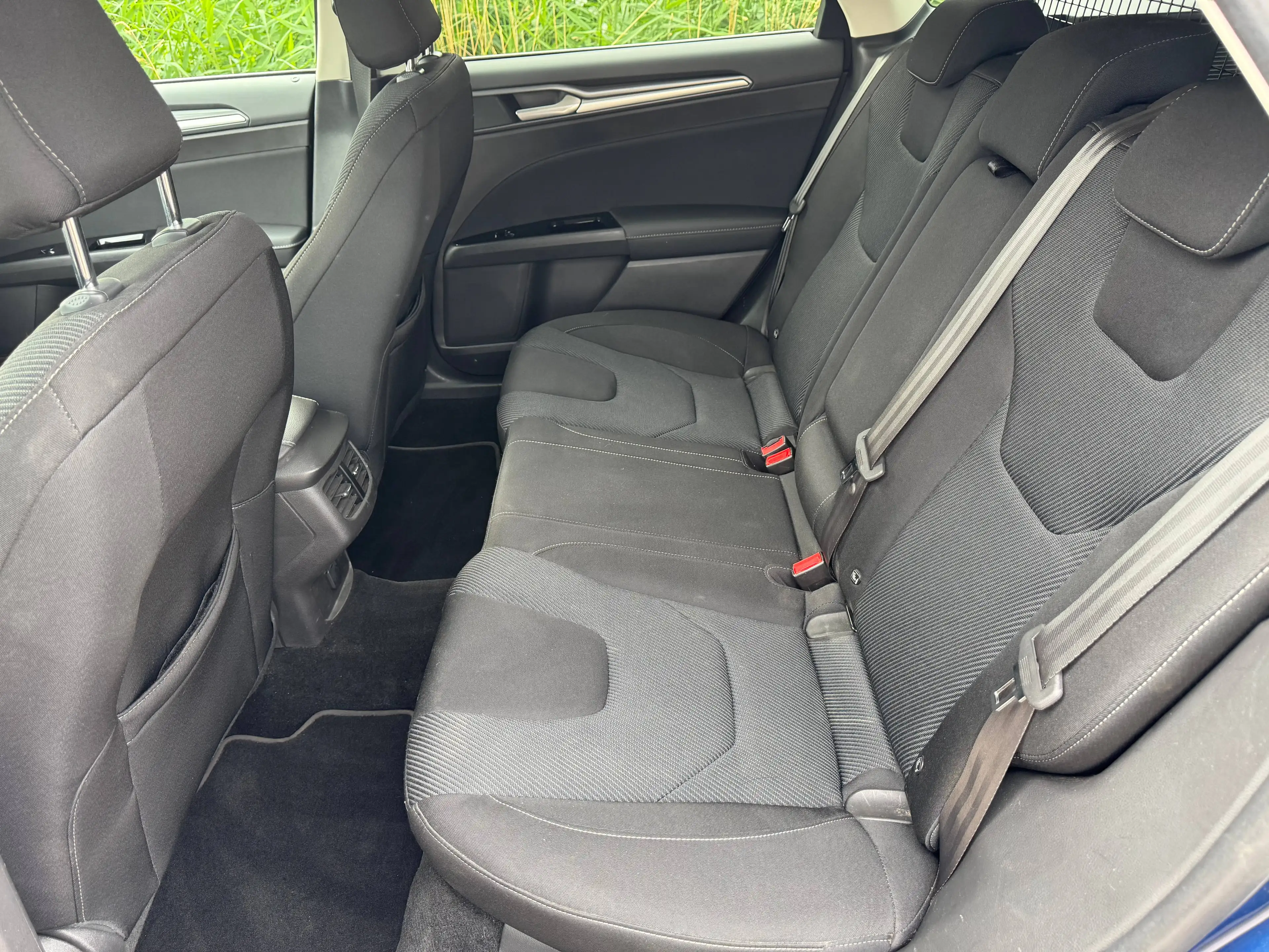 Ford Mondeo Titanium — photo 6