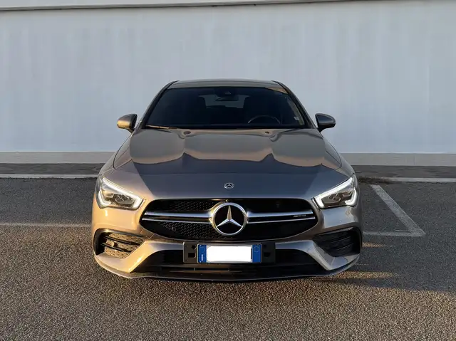 Mercedes-Benz CLA 35 AMG Shooting Brake 4matic auto