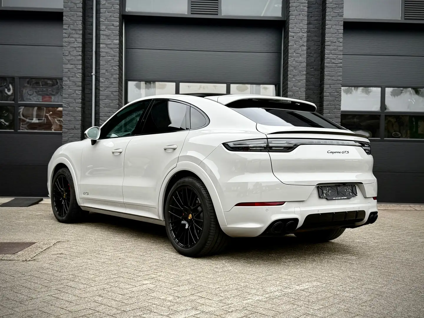 Porsche Cayenne Cayenne GTS Coupe * Full! * Head up * Bose Grijs - 1