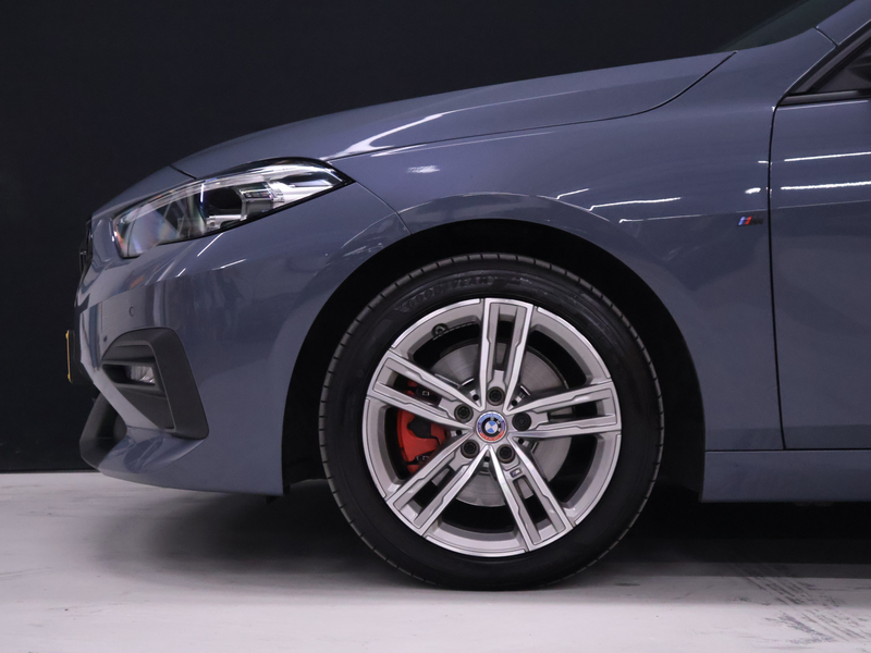 BMW 218 2-serie Gran Coupé 218i Executive Edition [APPLE C — photo 3