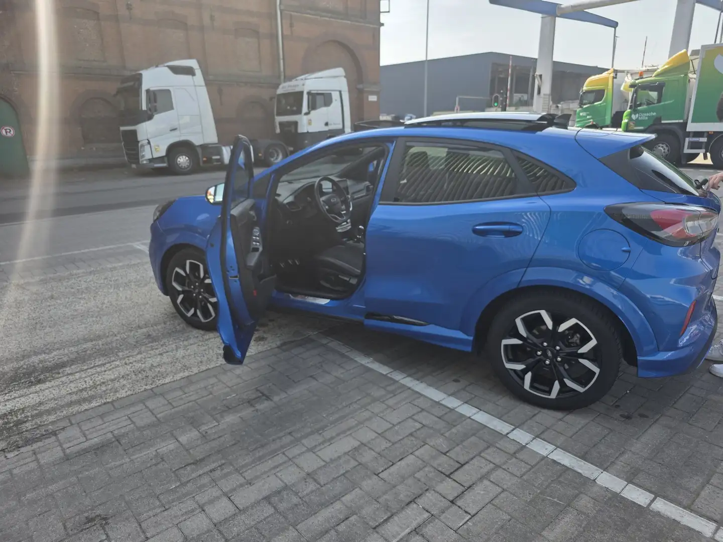 Ford Puma 1.0 EcoBoost Hybrid ST-LINE X - 2