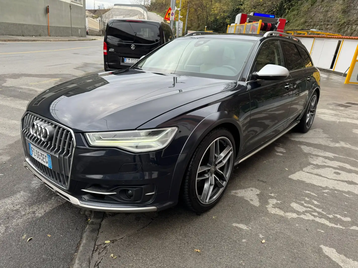 Audi A6 allroad 3.0 tdi Business Plus quattro 320cv tiptronic Bleu - 1