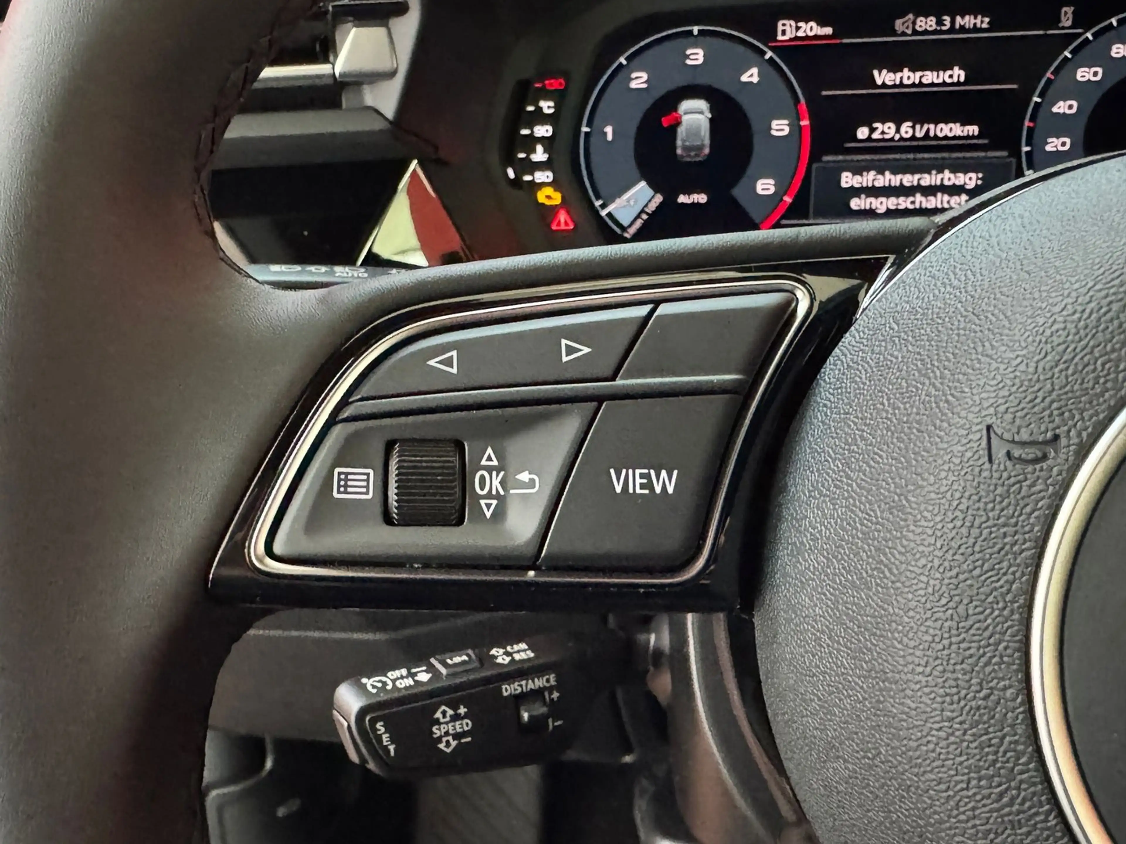 Audi A3 30 TFSI — photo 7