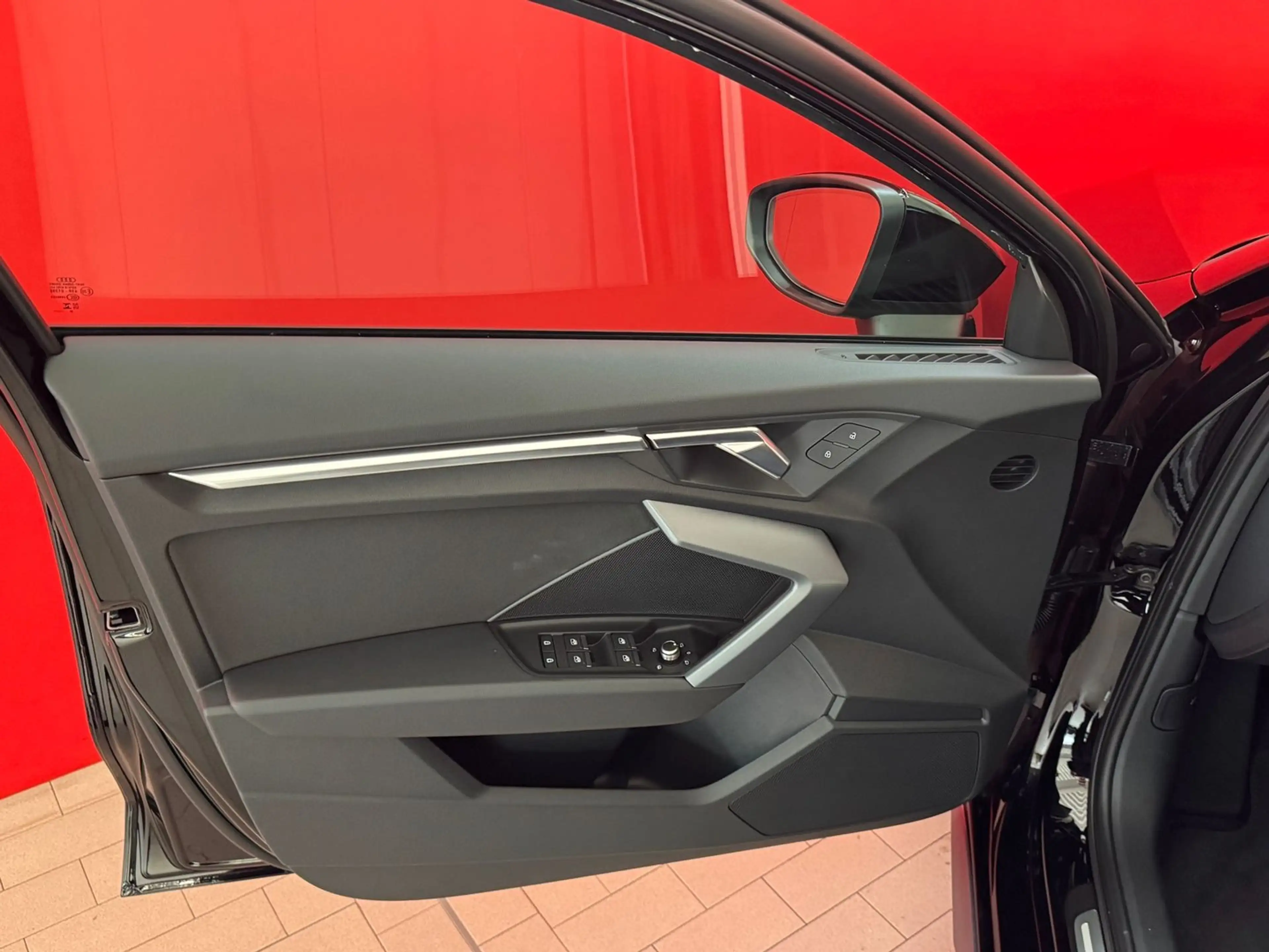 Audi A3 30 TFSI — photo 5
