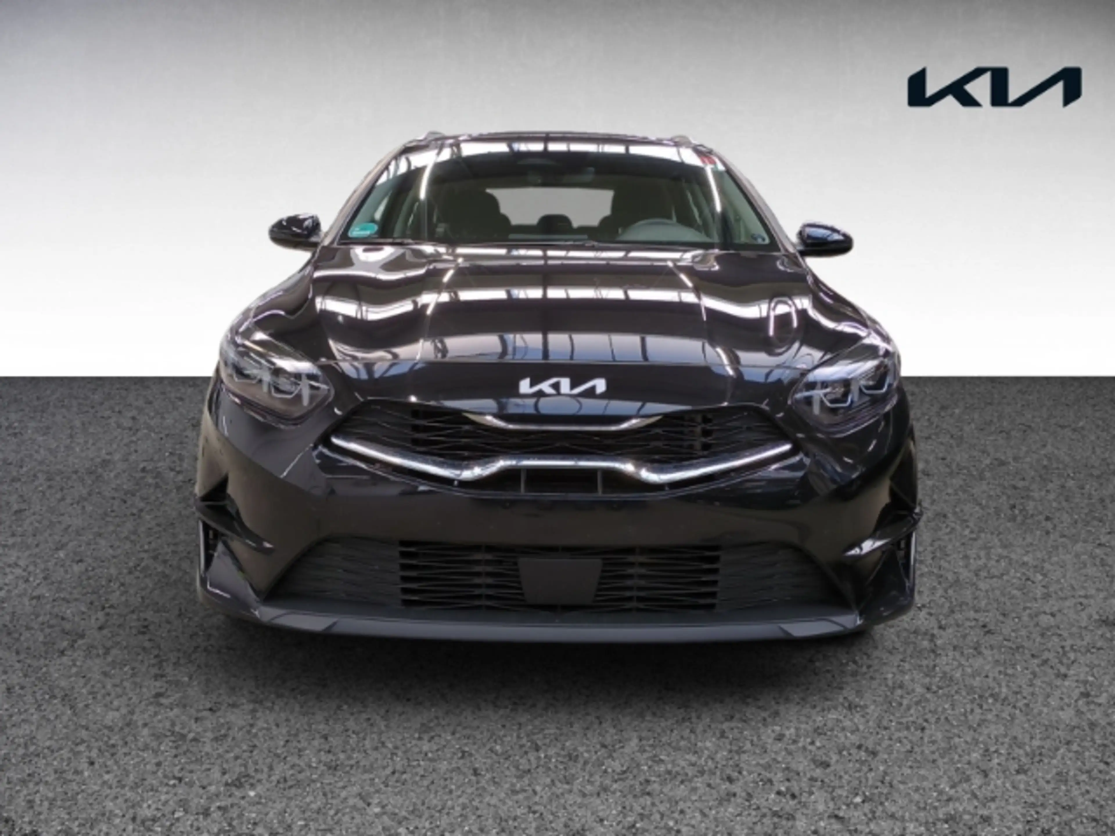Kia Ceed / cee'd Sportswagon Spirit 1.5T NAVI,CARPLAY,SITZHZG — photo 2