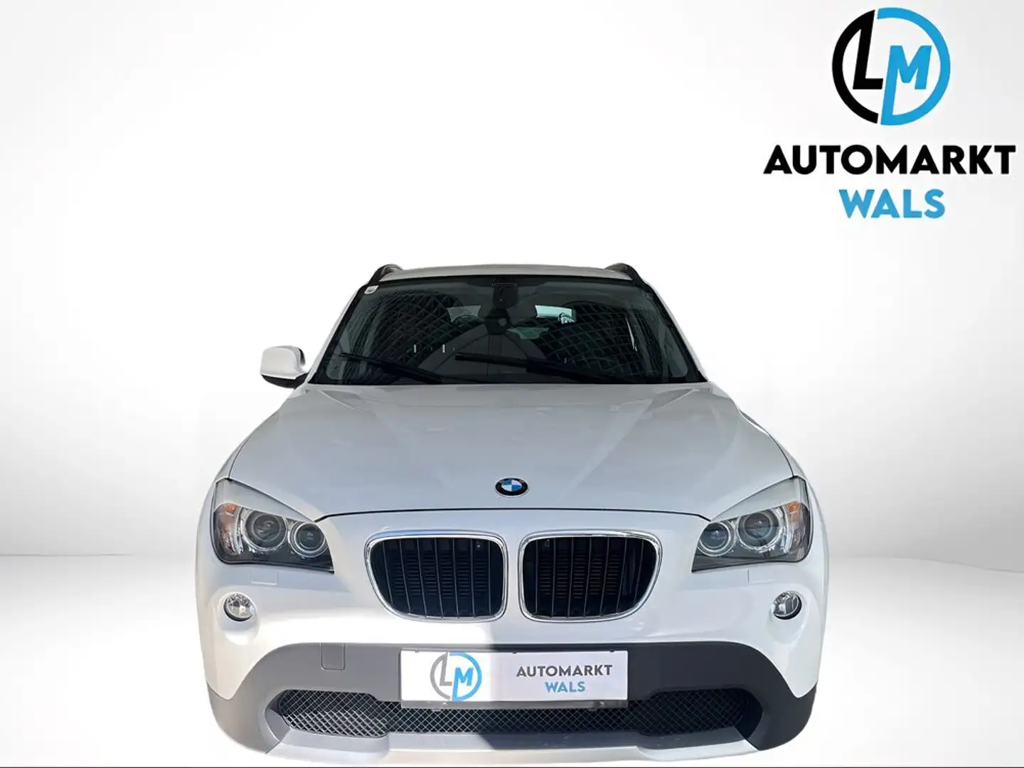 BMW X1 xDrive 18d Weiß - 2