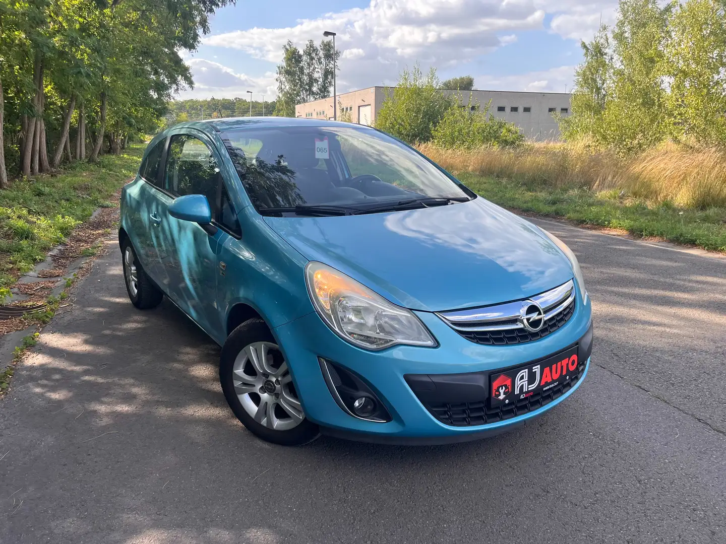 Opel Corsa 1.2i XE 16v ( Automatique) Blauw - 1