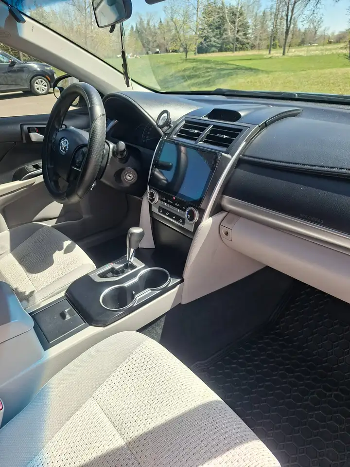 Toyota Camry снимка Toyota Camry
