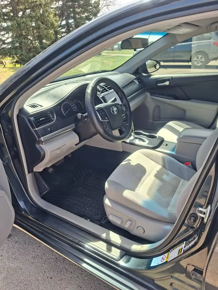 Toyota Camry снимка Toyota Camry