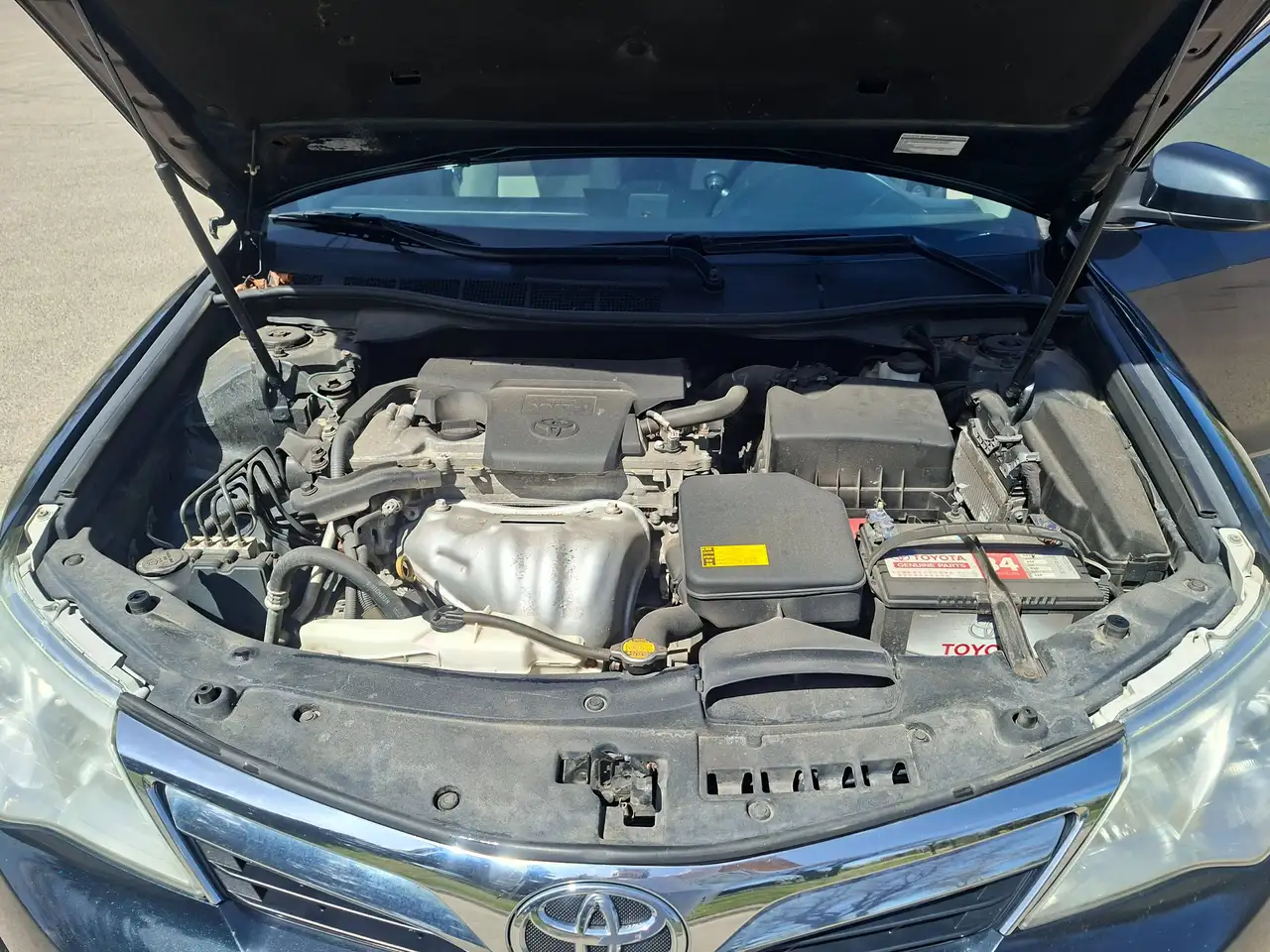 Toyota Camry снимка Toyota Camry