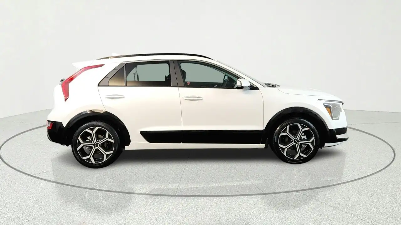 Kia Niro снимка Kia Niro