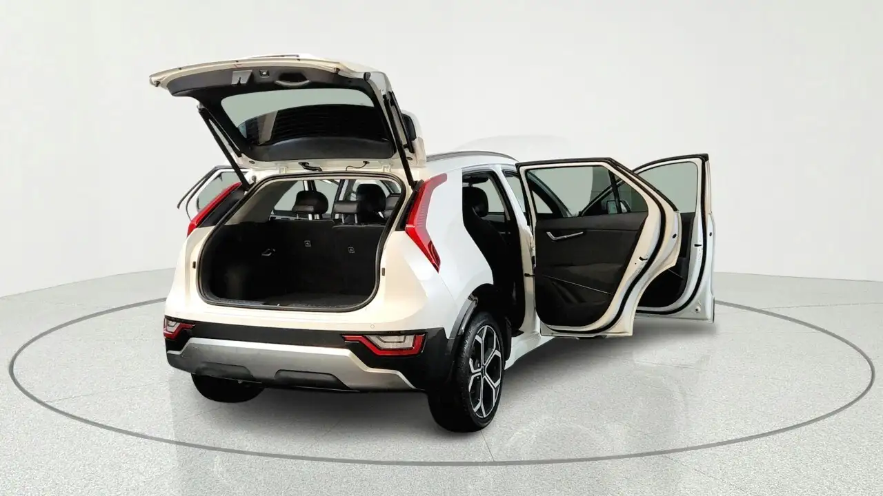 Kia Niro снимка Kia Niro