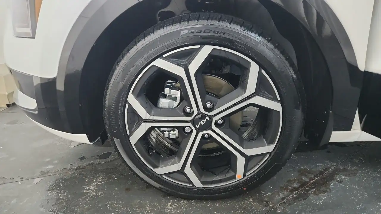 Kia Niro снимка Kia Niro