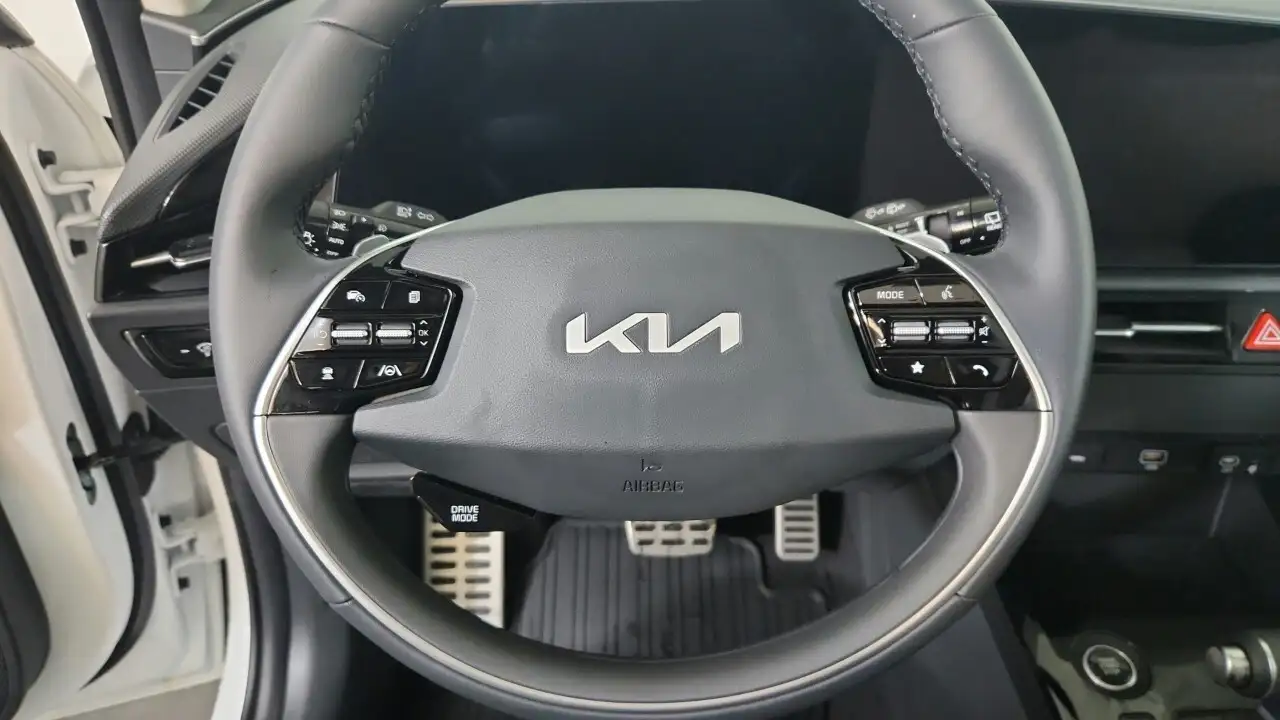 Kia Niro снимка Kia Niro