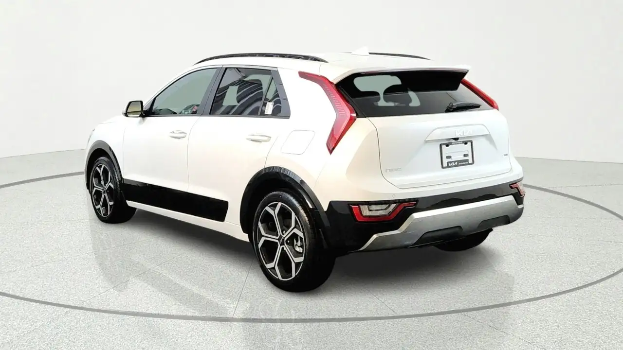Kia Niro снимка Kia Niro
