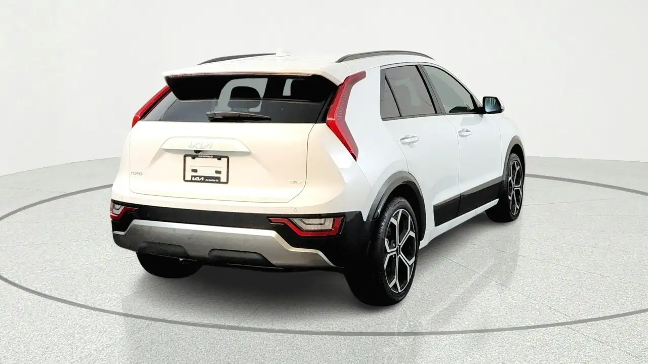 Kia Niro снимка Kia Niro