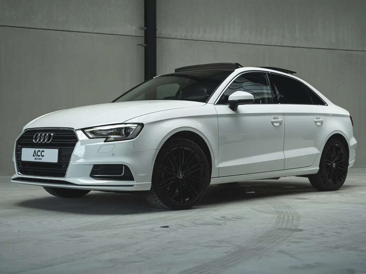 Audi A3 2.0 TFSI Quattro Sport S tronic Blanc - 1