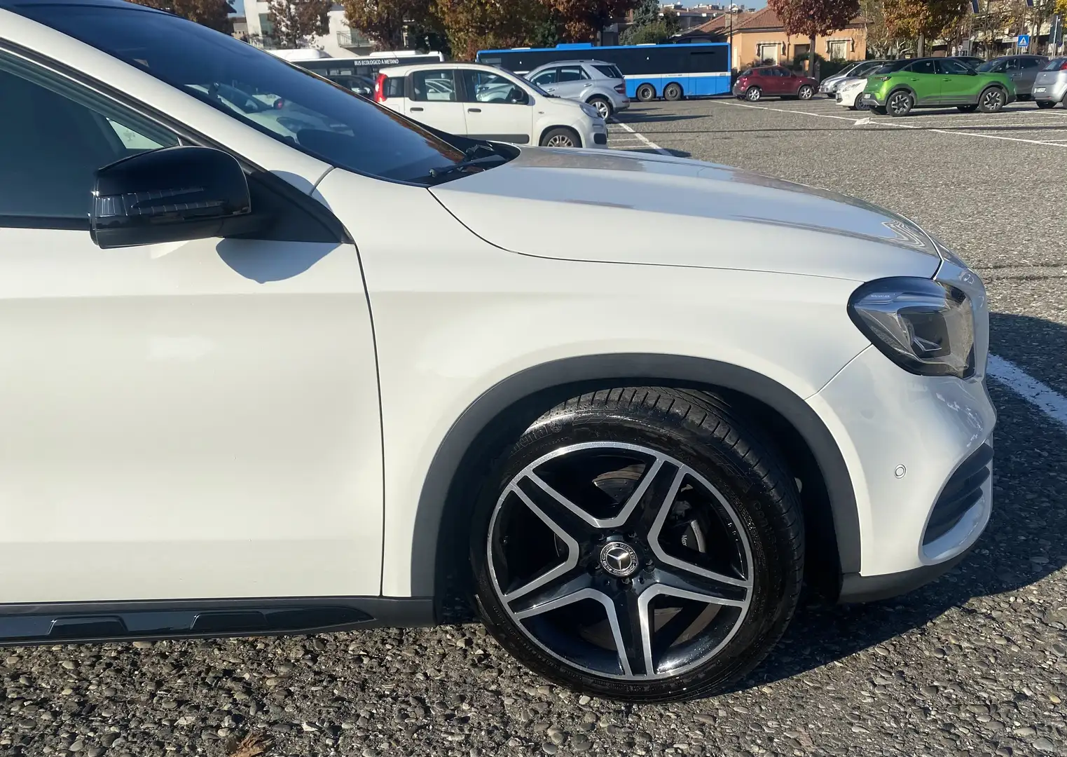Mercedes-Benz GLA 200 d Sport 4matic auto - 2