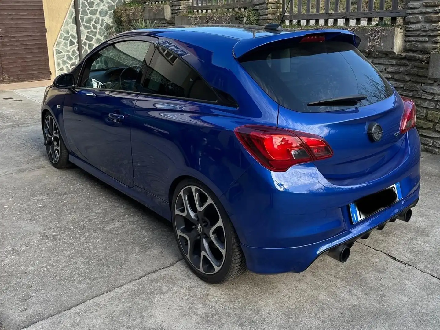 Opel Corsa 3p 1.6t Opc 207cv - 2