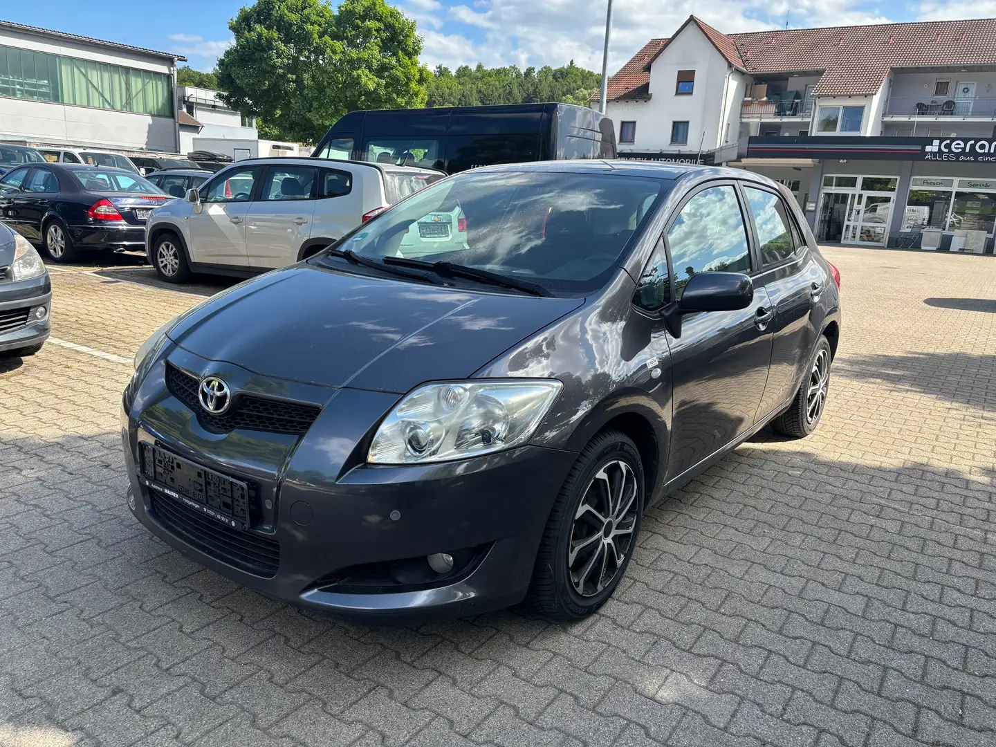 Toyota Auris 1.6 VVT-i,Orig.129968 km,TÜV&AU:01/2027 Сірий - 2