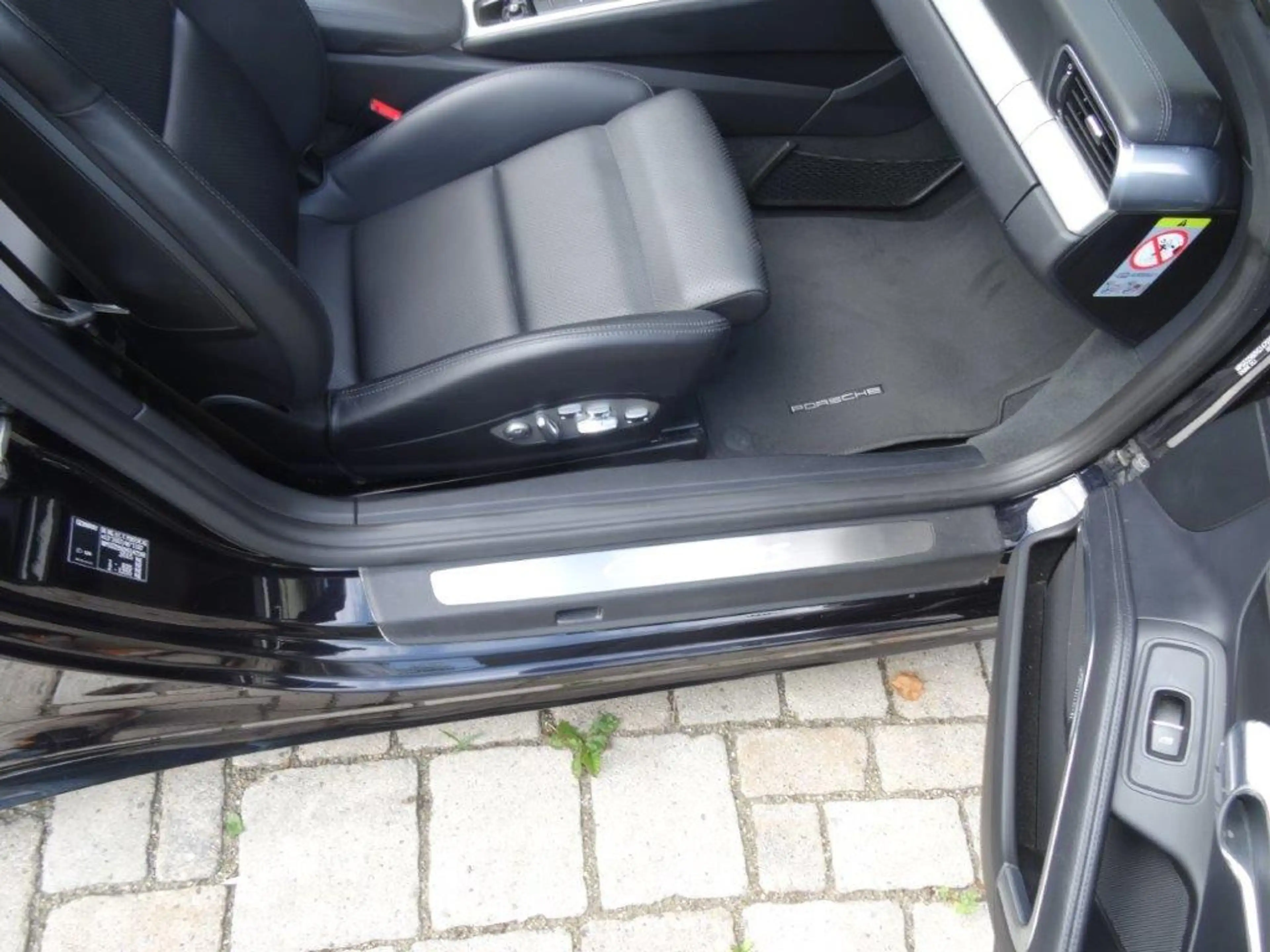 Porsche 991 Carrera 4S Cabrio sehr sauber — photo 29
