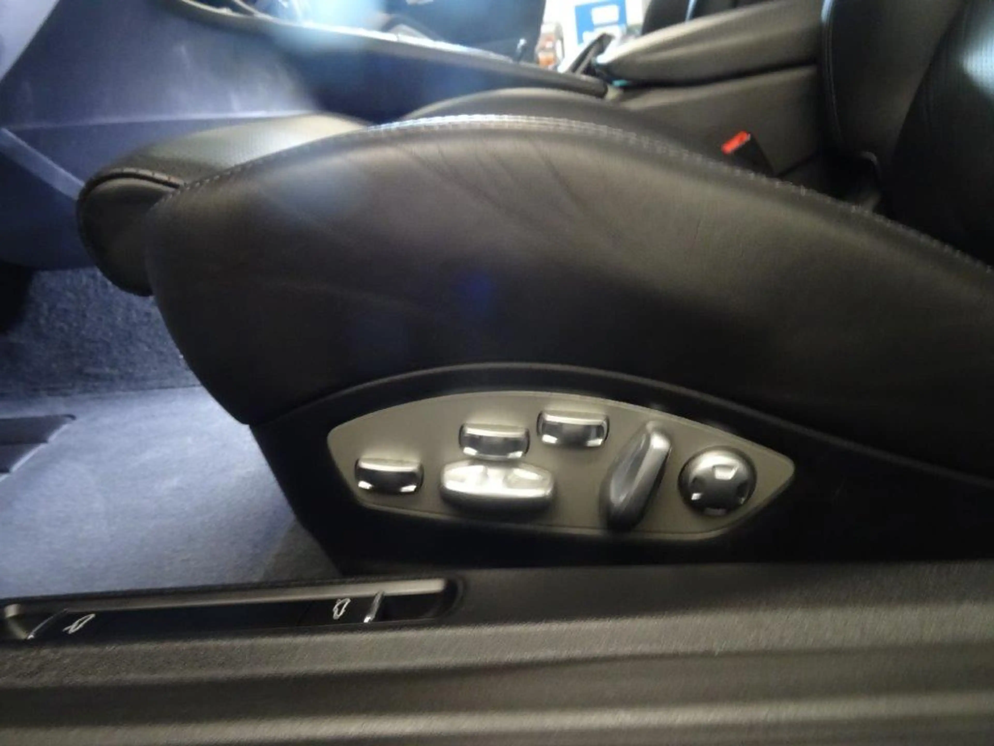 Porsche 991 Carrera 4S Cabrio sehr sauber — photo 3