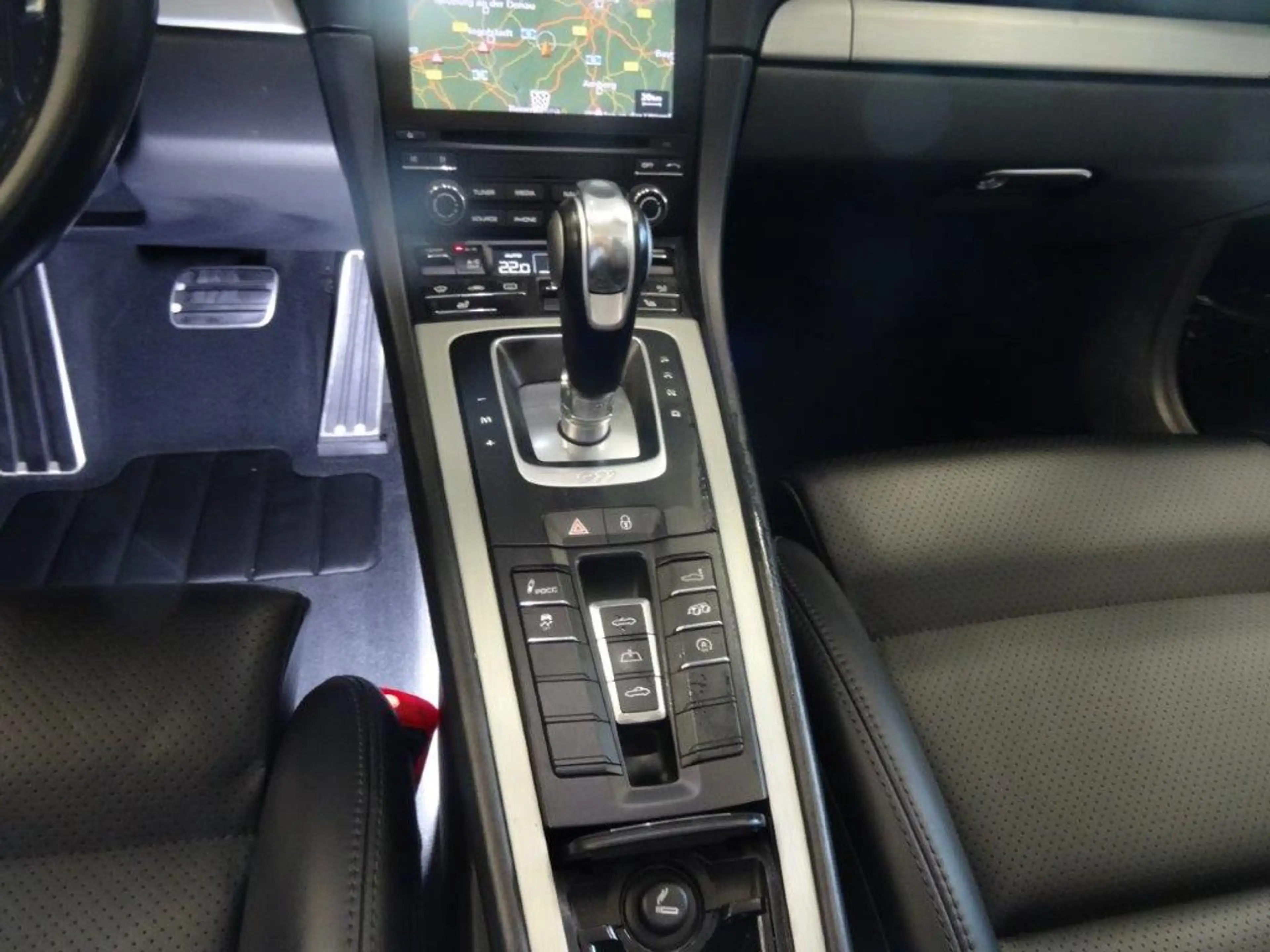 Porsche 991 Carrera 4S Cabrio sehr sauber — photo 8