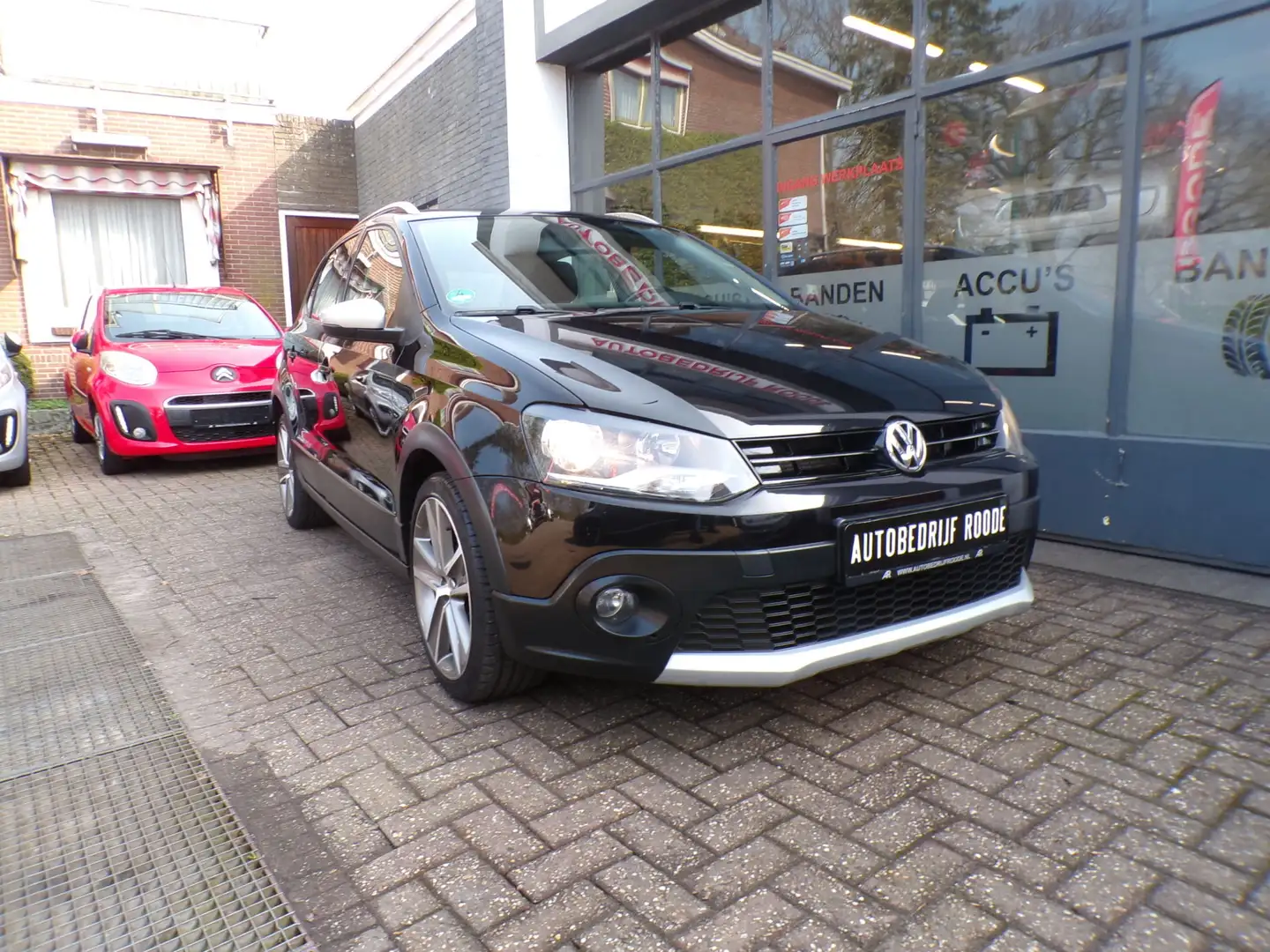 Volkswagen Polo Cross 1.2 TSI 5-Drs GOED ONDERHOUDEN ,VELE EXTRA'S! Negro - 2