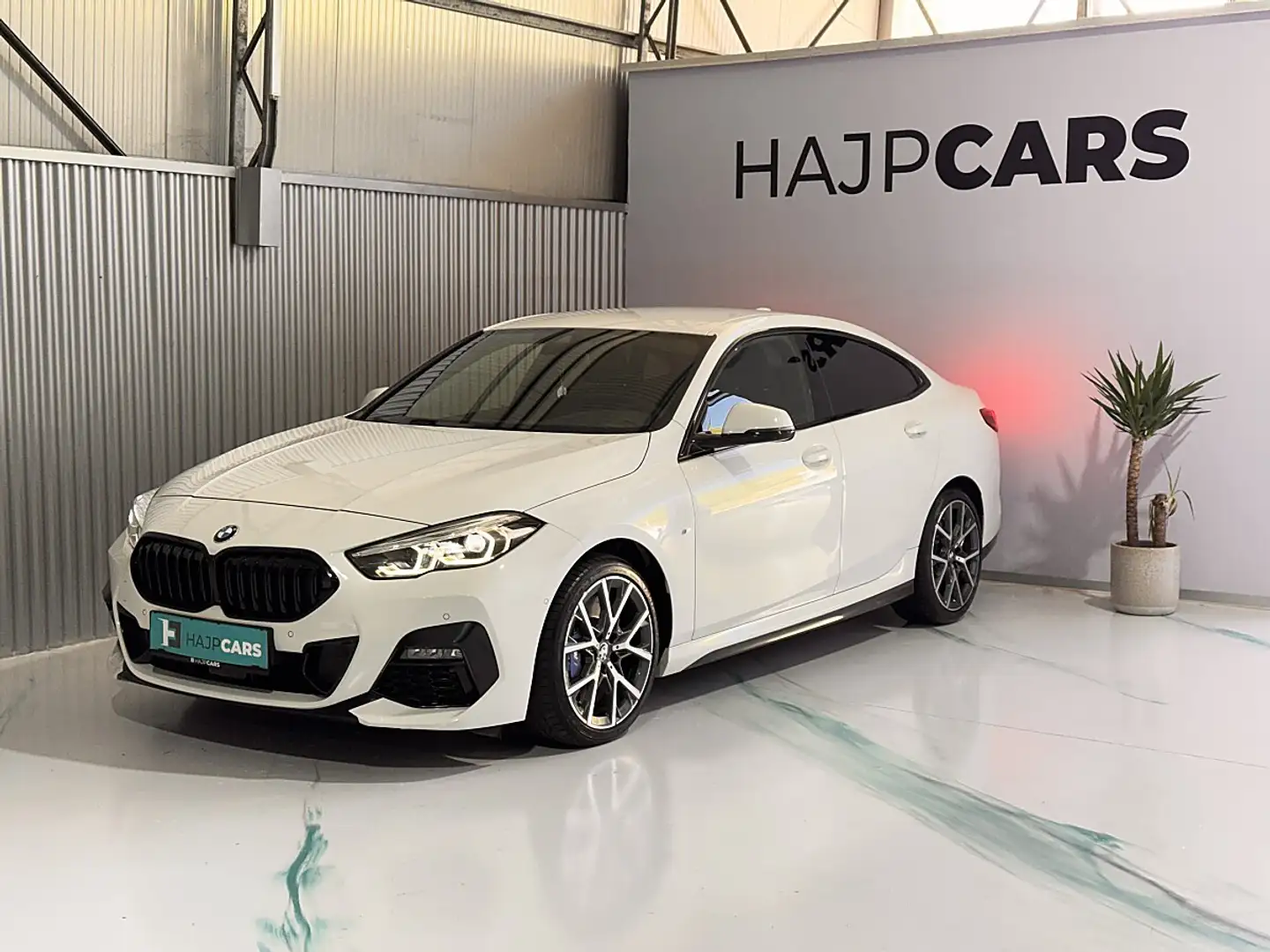 BMW 218 d Gran Coupe Aut. inkl. 1 Jahr Garantie/Rückfah... Weiß - 1