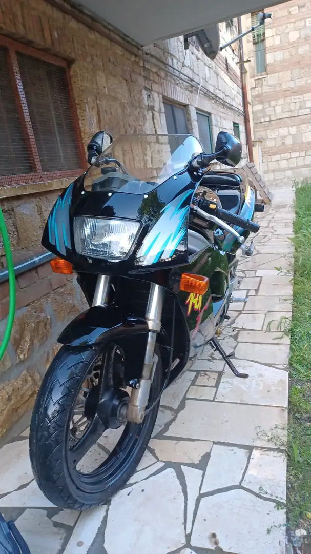 Suzuki RG 125 Gamma motomandiale 1992 Negro - 1