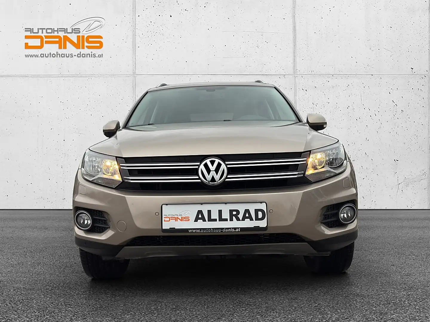 Volkswagen Tiguan 2,0 TDI 4Motion Track&Style  TOP Zustand!!! Beige - 2