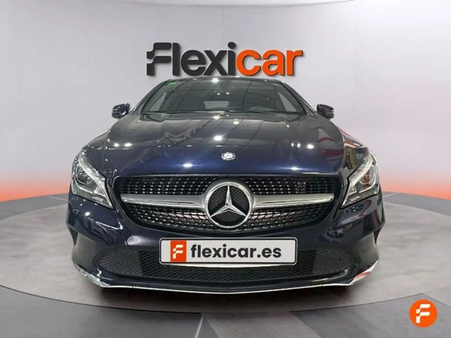 Mercedes-Benz CLA 200 Shooting Brake 200d 7G-DCT Azul - 2