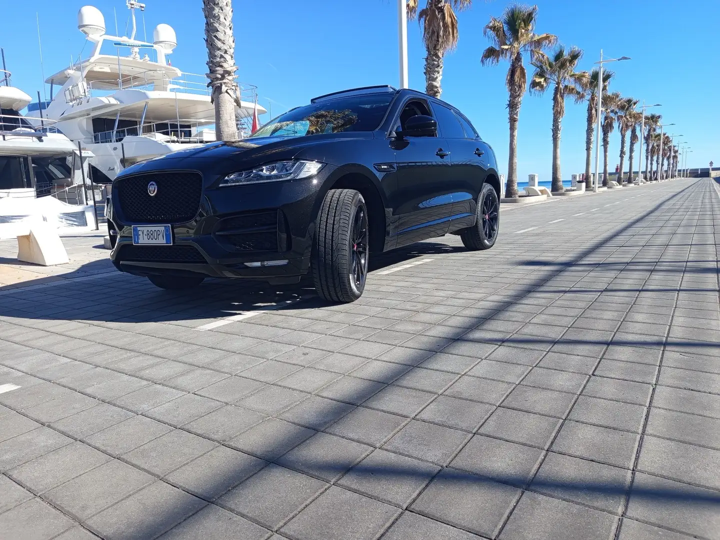 Jaguar F-Pace 2.0 i4 R-Sport awd 250cv auto my20 - 1