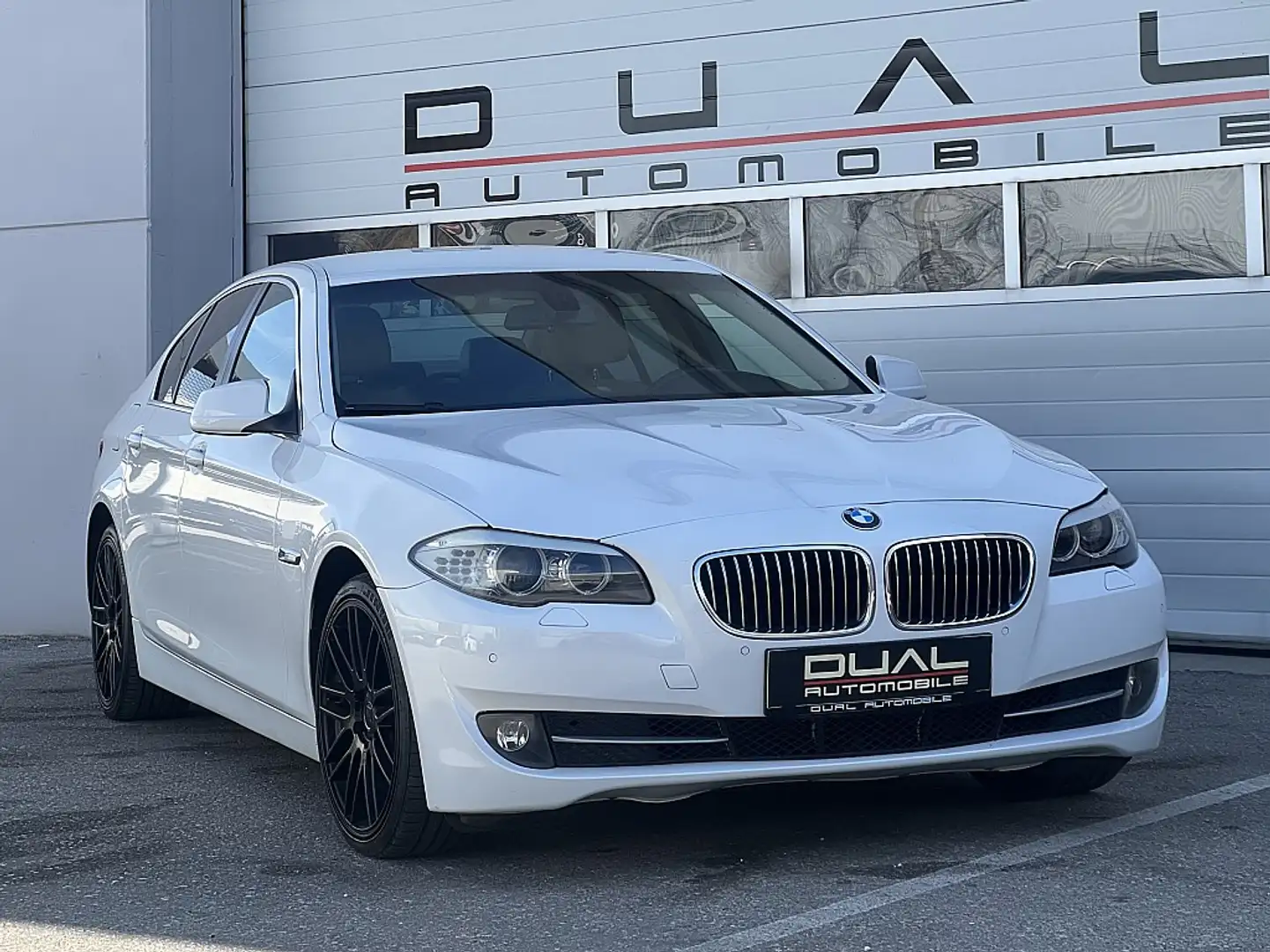BMW 530 d Österreich-Paket Aut. Weiß - 2