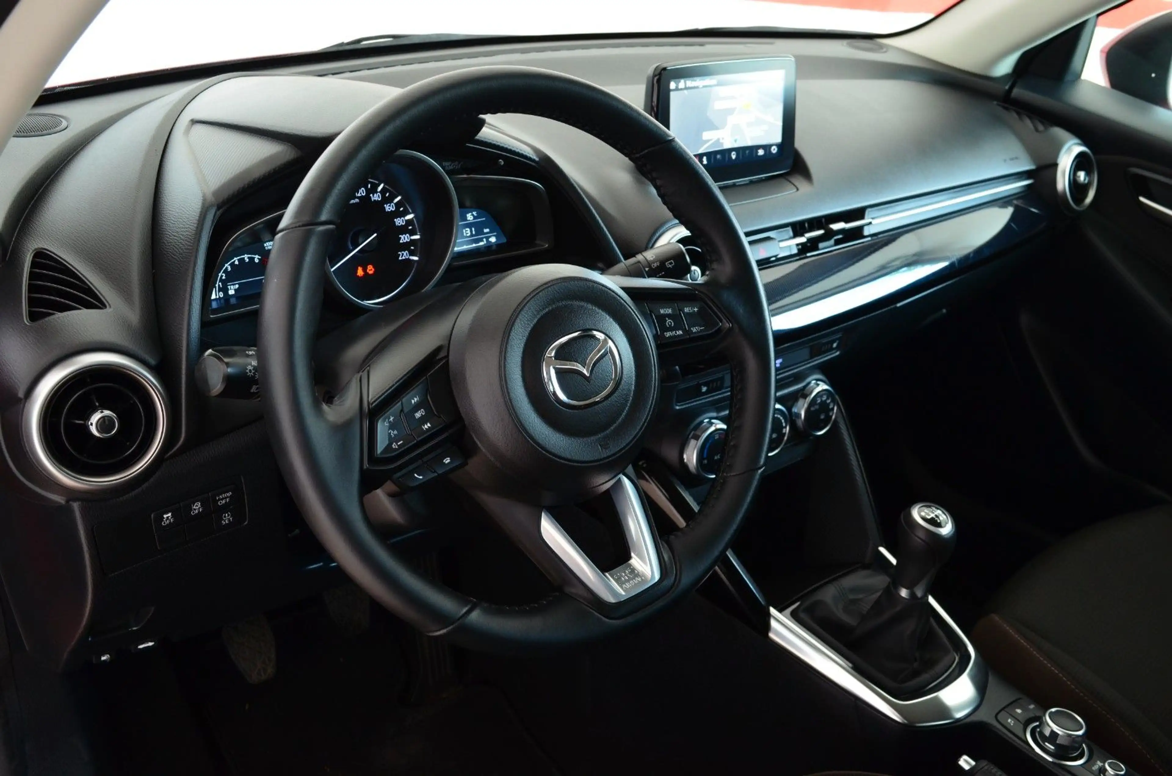Mazda 2 Lim. Kizoku | Navi | PDC+Kamera | Sitzheizung — photo 3