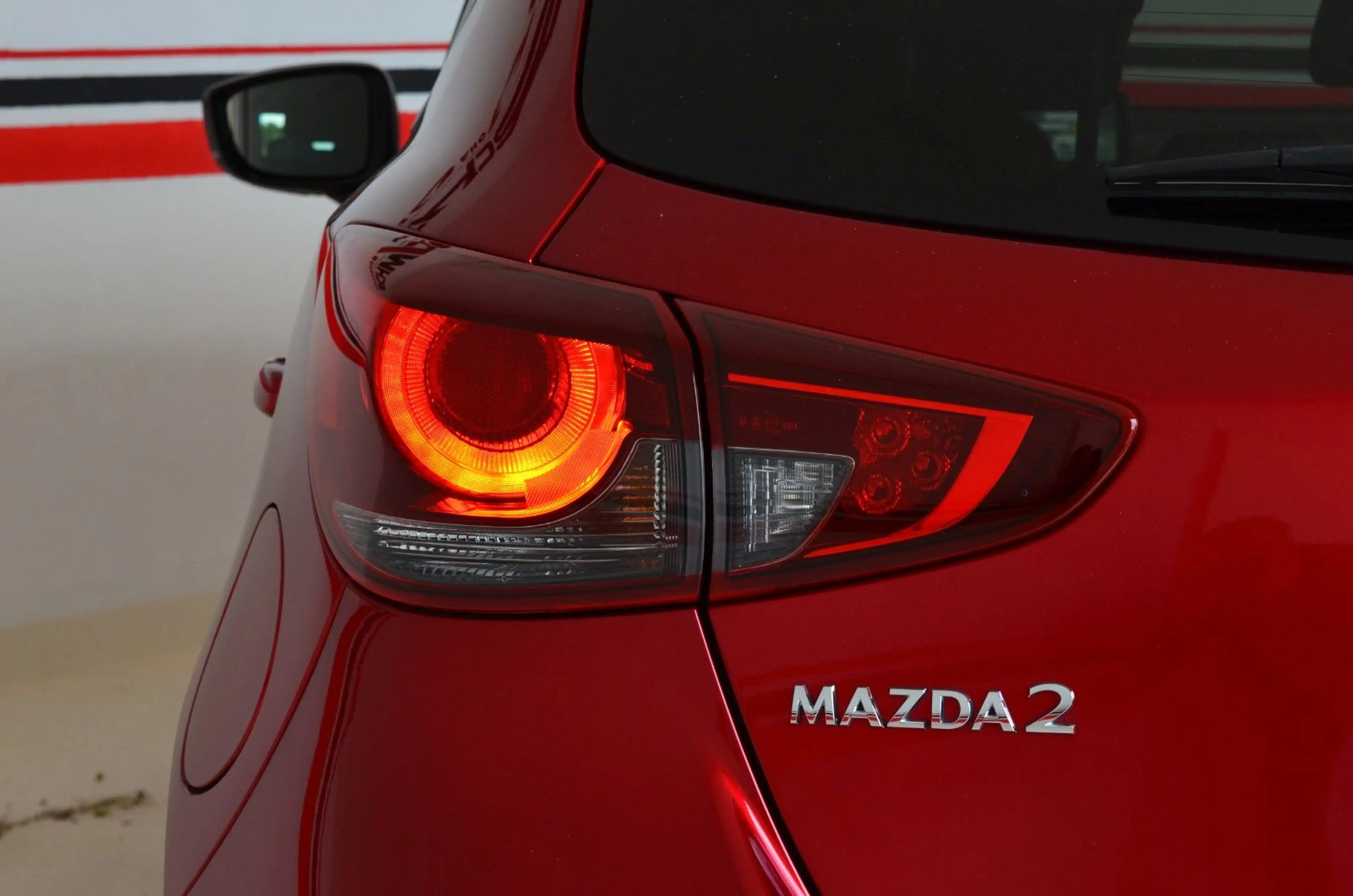 Mazda 2 Lim. Kizoku | Navi | PDC+Kamera | Sitzheizung — photo 8