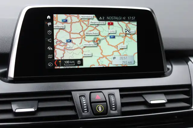 BMW 2 Series view 17