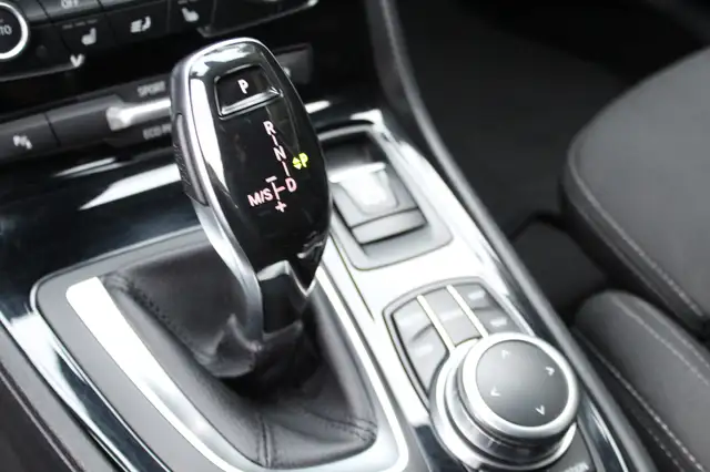 BMW 2 Series view 15