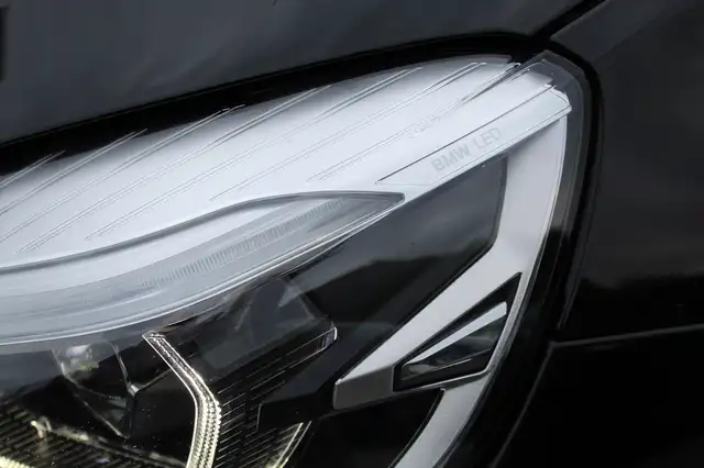 BMW 2 Series view 30