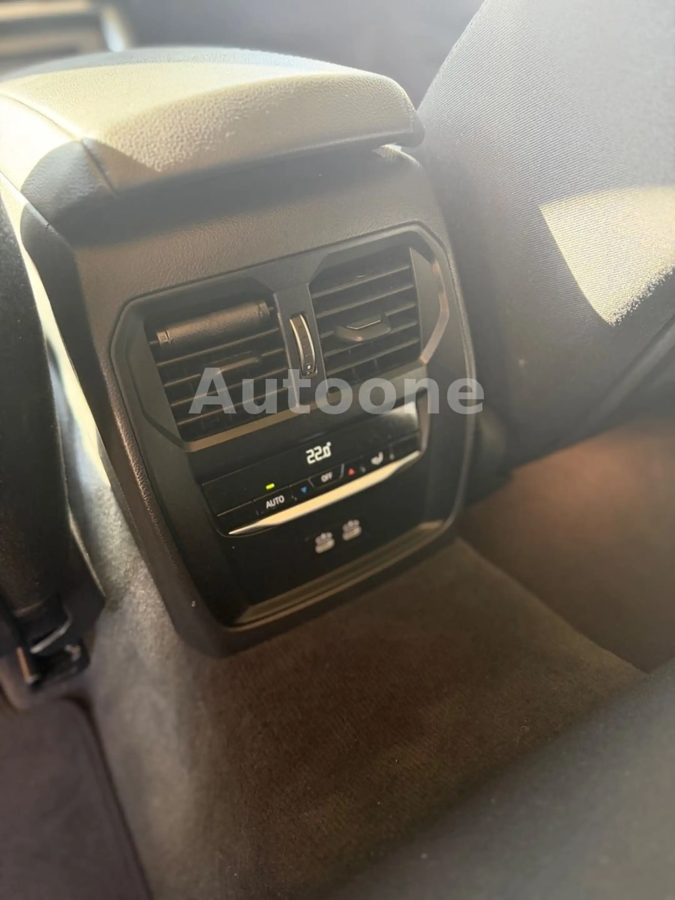 BMW 318 3 Touring 318 d — photo 9