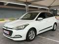 Hyundai i20 1.2 MPI Tecno Nav Wit - thumbnail 3