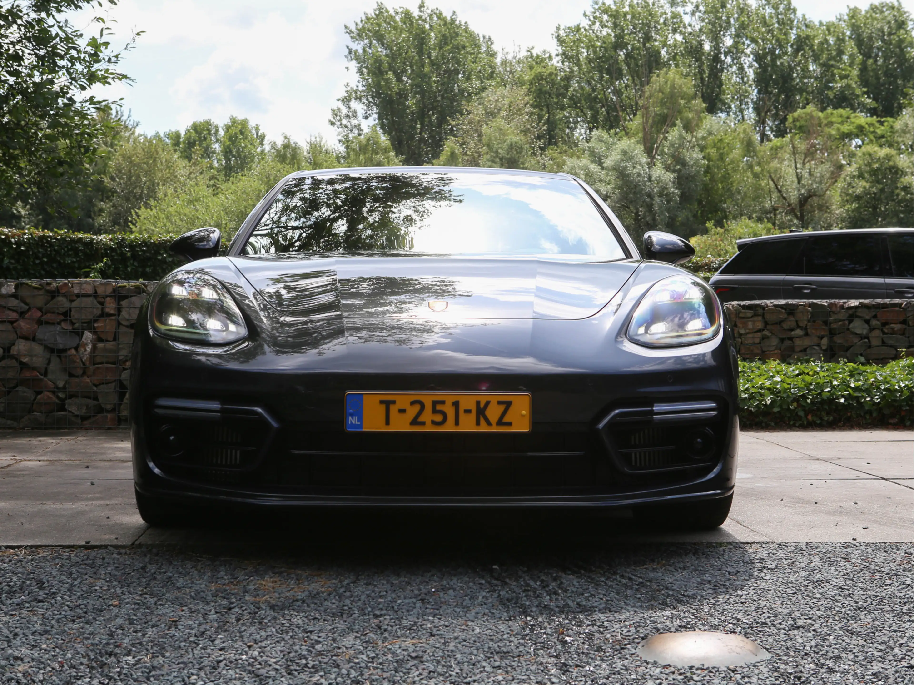 Porsche Panamera 4 E-Hybrid Platinum Edition — photo 6
