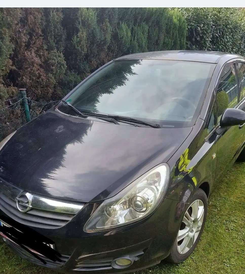 Opel Corsa Corsa D, kleiner City Flitzer mit Charm Schwarz - 1
