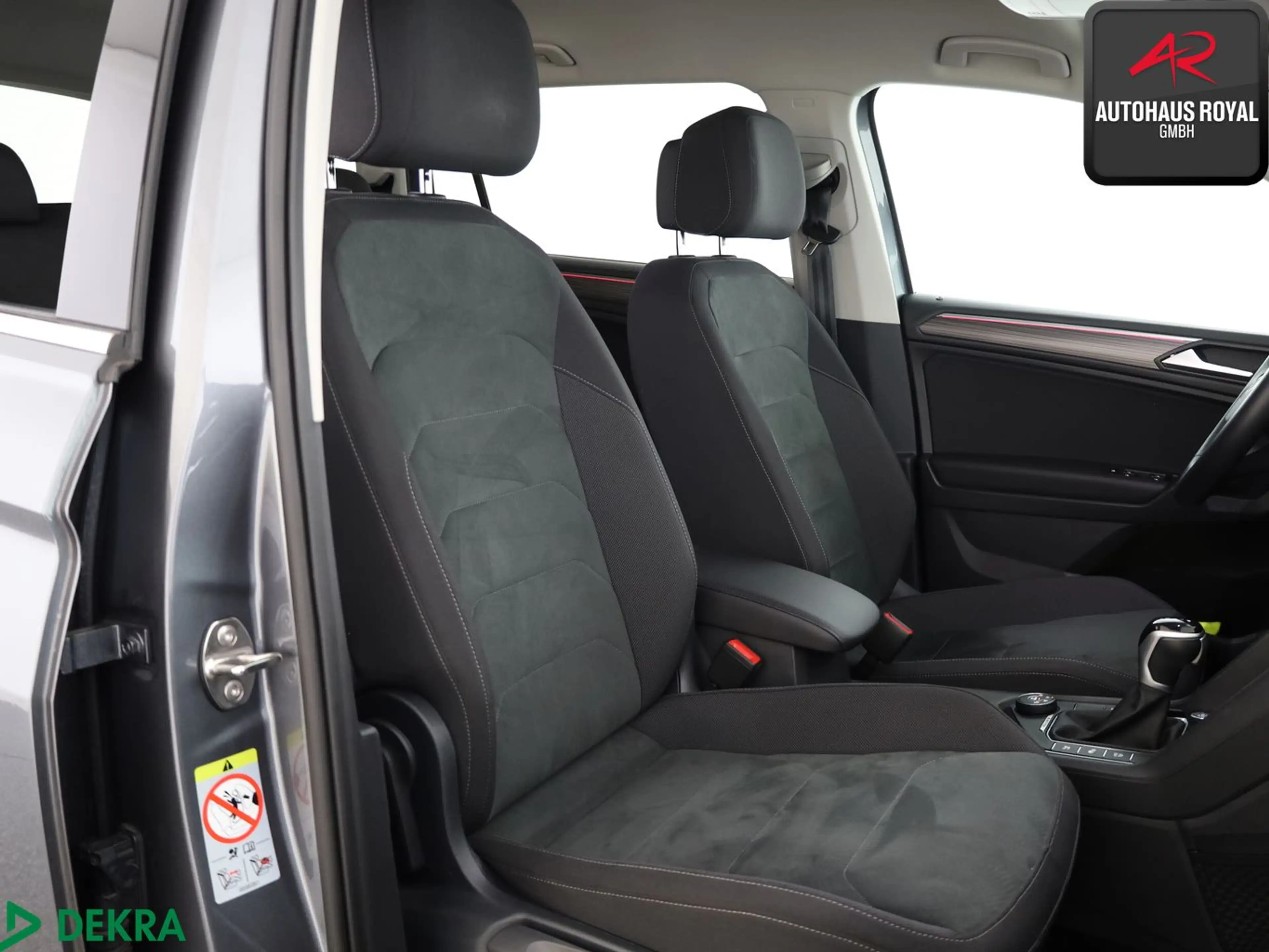 Volkswagen Tiguan Allspace 2.0 TDI 4M 7 SITZE HUD,360°,AHK — photo 11