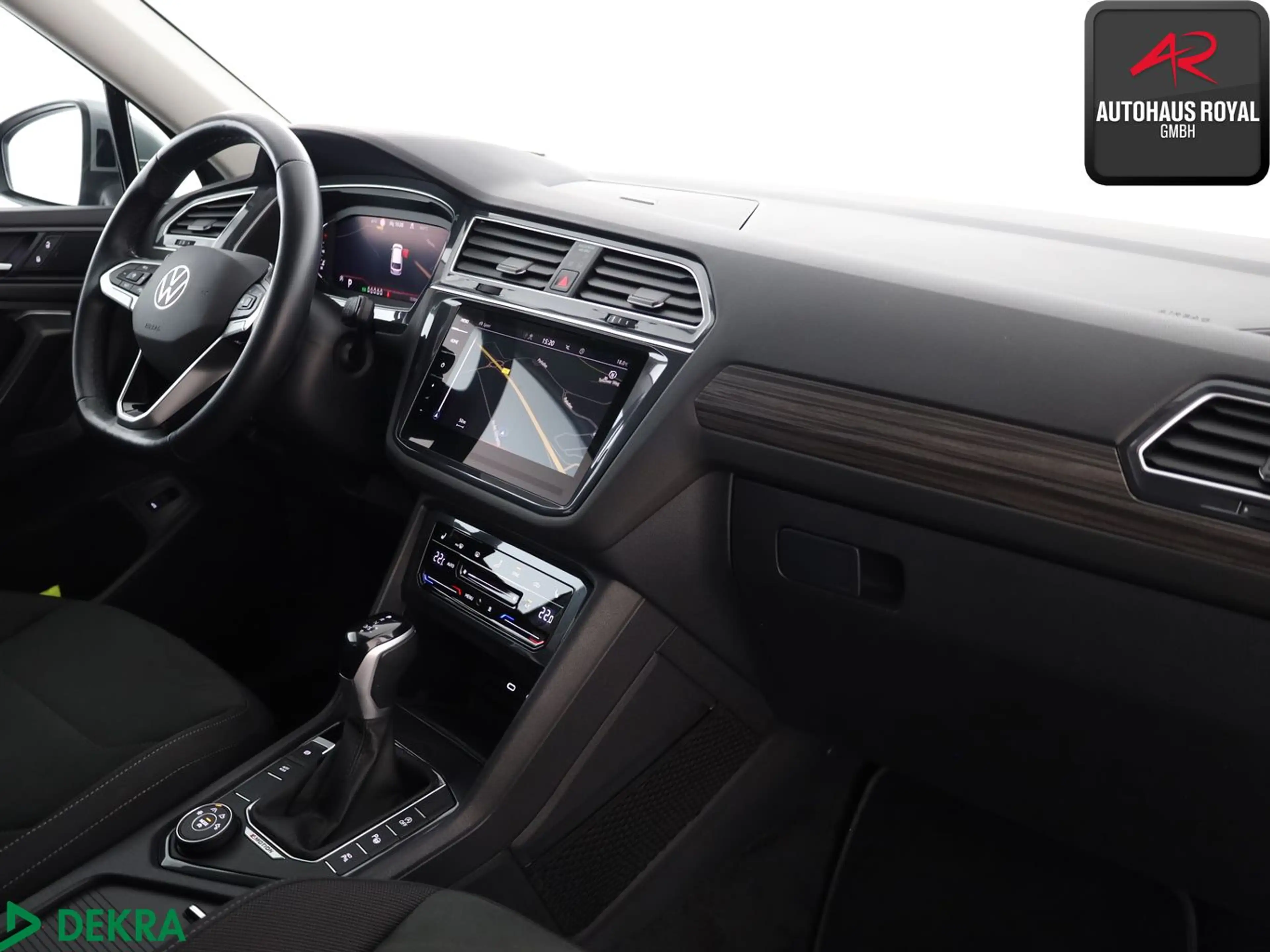 Volkswagen Tiguan Allspace 2.0 TDI 4M 7 SITZE HUD,360°,AHK — photo 10