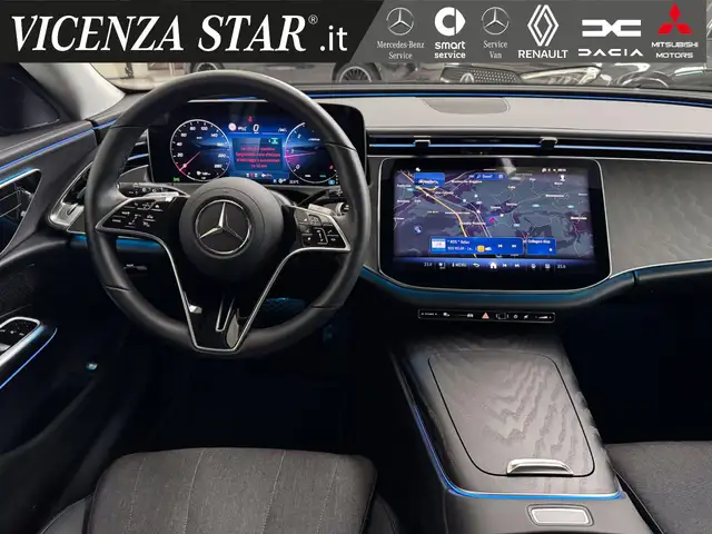 Mercedes-Benz E-Class view 7
